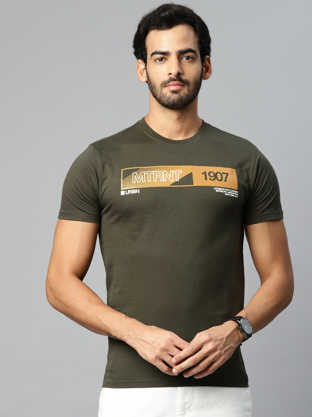 

Metronaut Men Olive Green & Yellow Typography Printed T-shirt