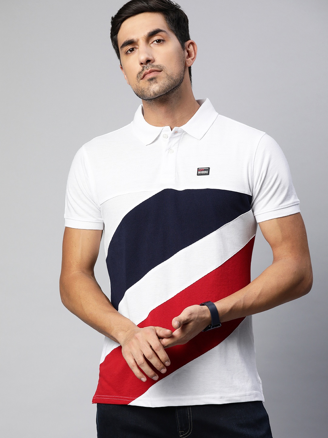 

Metronaut Men White & Navy Blue Colourblocked Polo Collar T-shirt