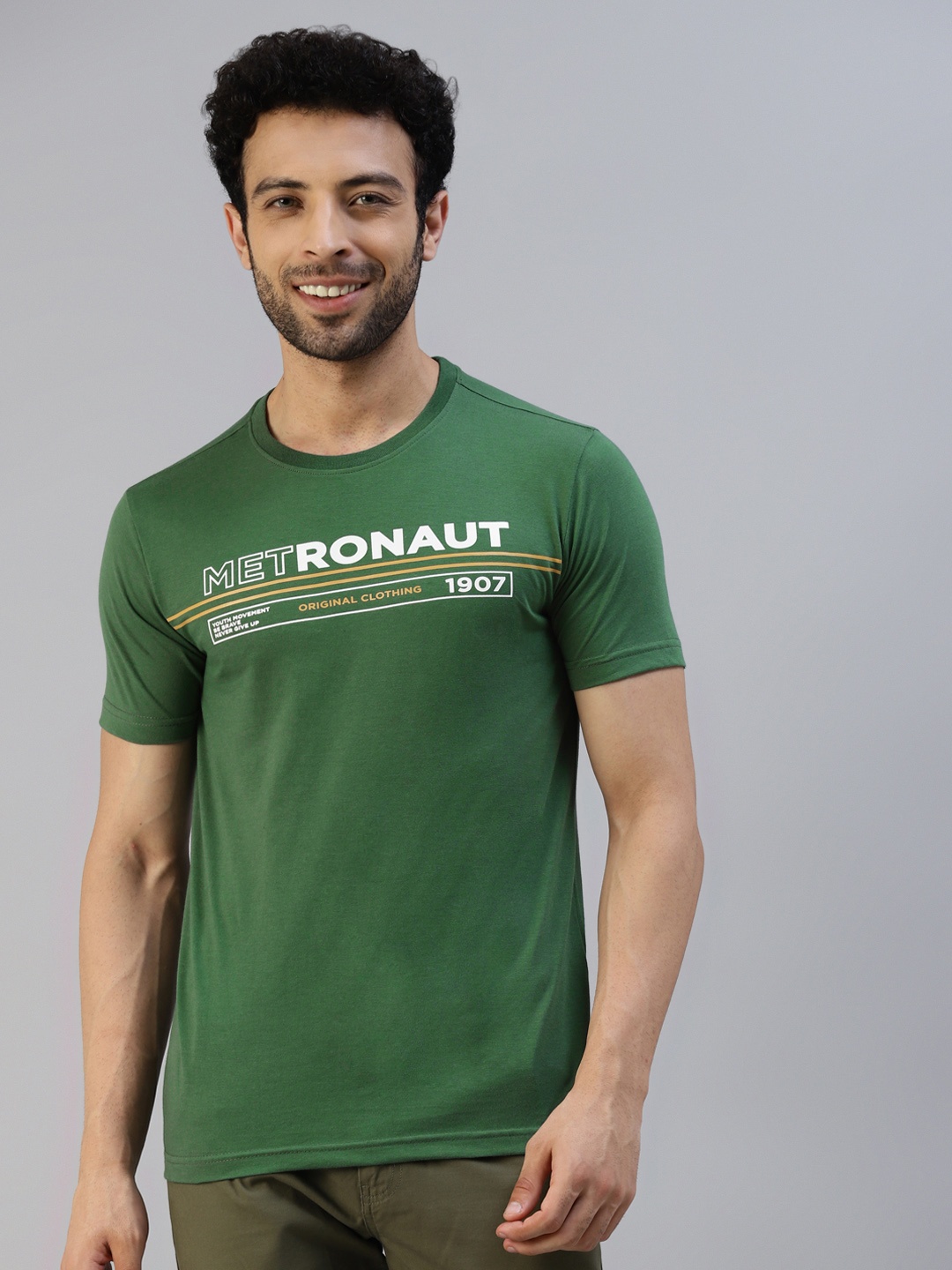 

Metronaut Men Green Brand Logo Printed T-shirt