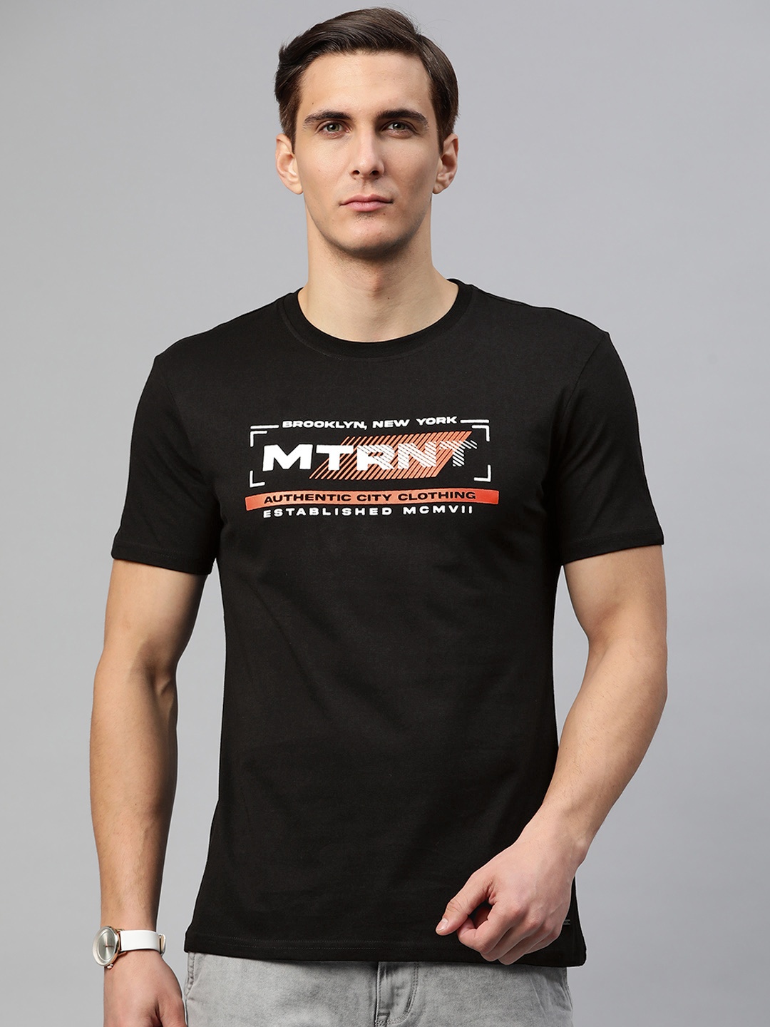 

Metronaut Men Black & Orange Typography Printed Pure Cotton T-shirt
