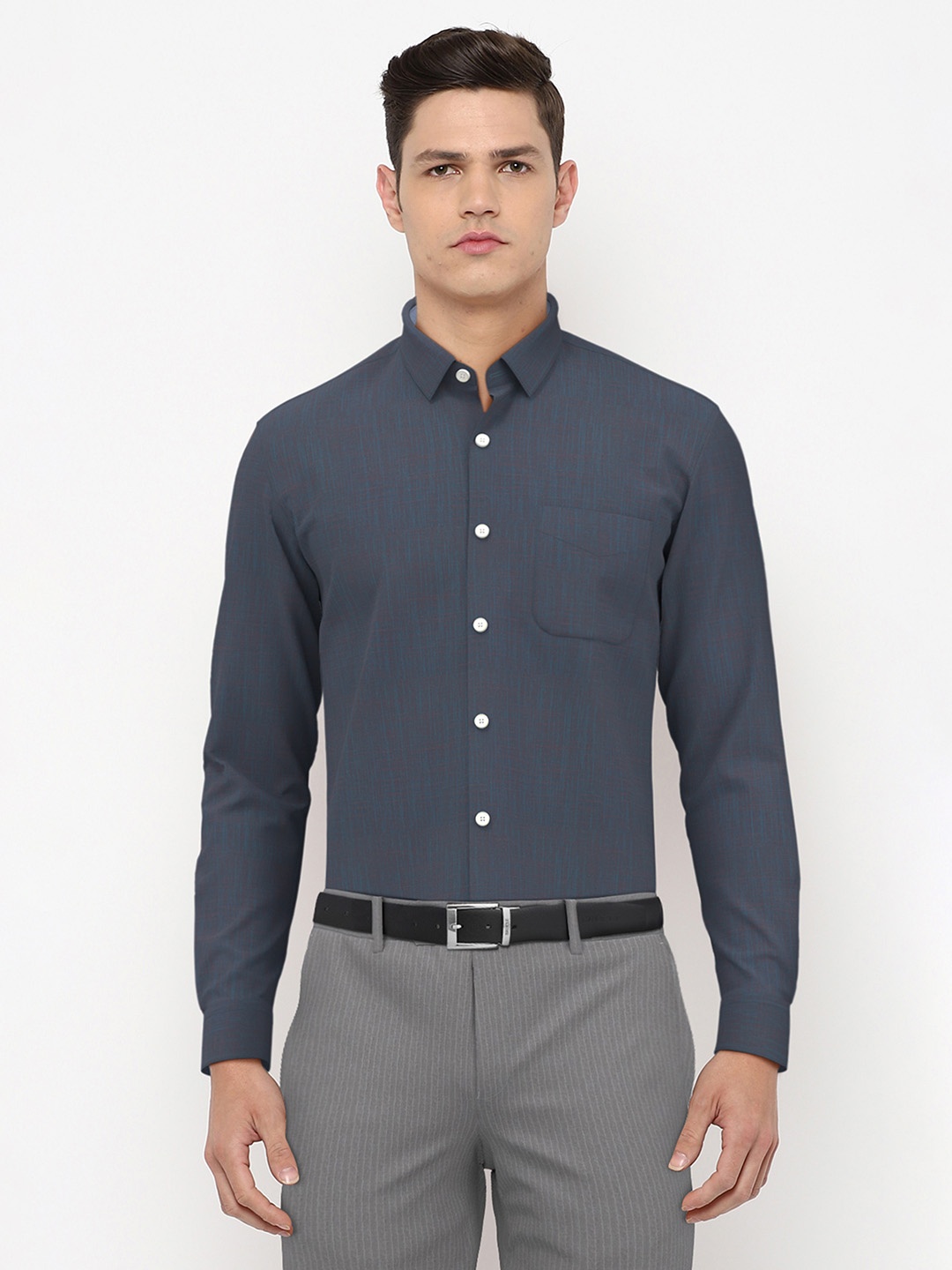 

Peter England Men Teal Blue Solid Pure Cotton Slim Fit Formal Shirt