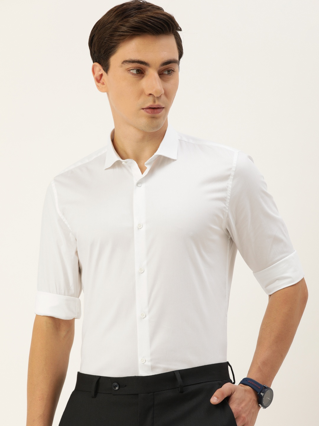 

Peter England Men White Solid Slim Fit Formal Shirt