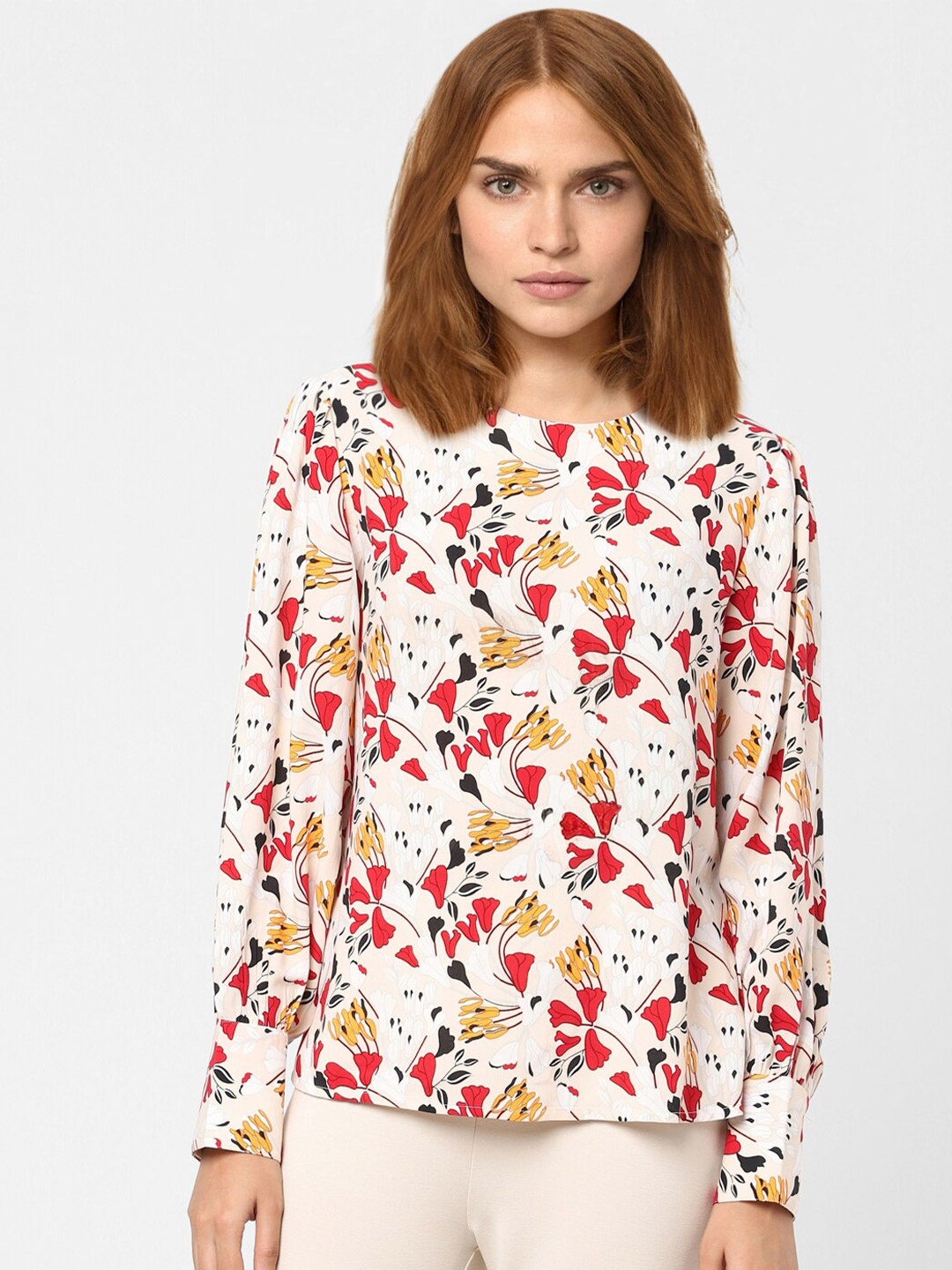 

Vero Moda Red & linen Floral Print Top