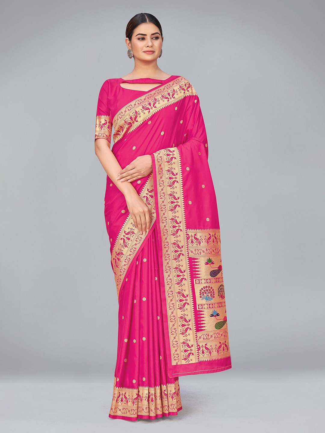 

MONJOLIKA FASHION Magenta & Green Woven Design Zari Silk Blend Banarasi Saree