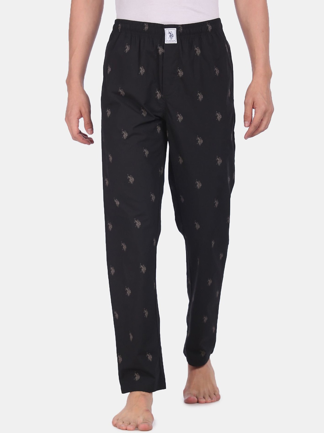 

U.S. Polo Assn. Men Black Printed Pure Cotton Mid-Rise Lounge Pants