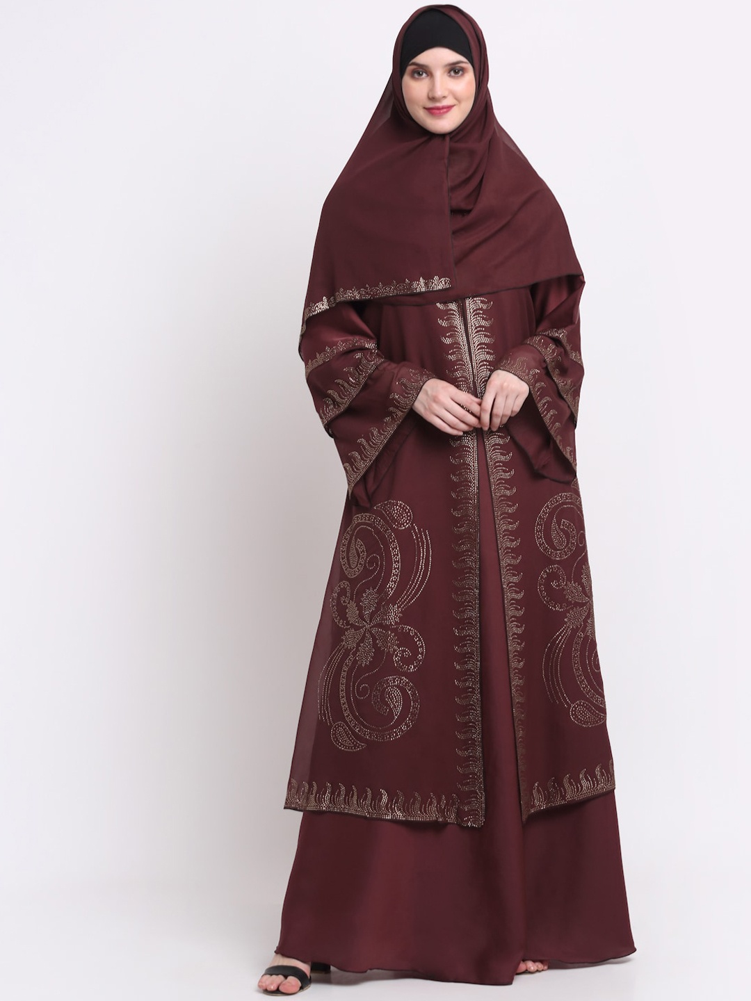 

KLOTTHE Women Maroon & Gold-Coloured Embellished Burqas