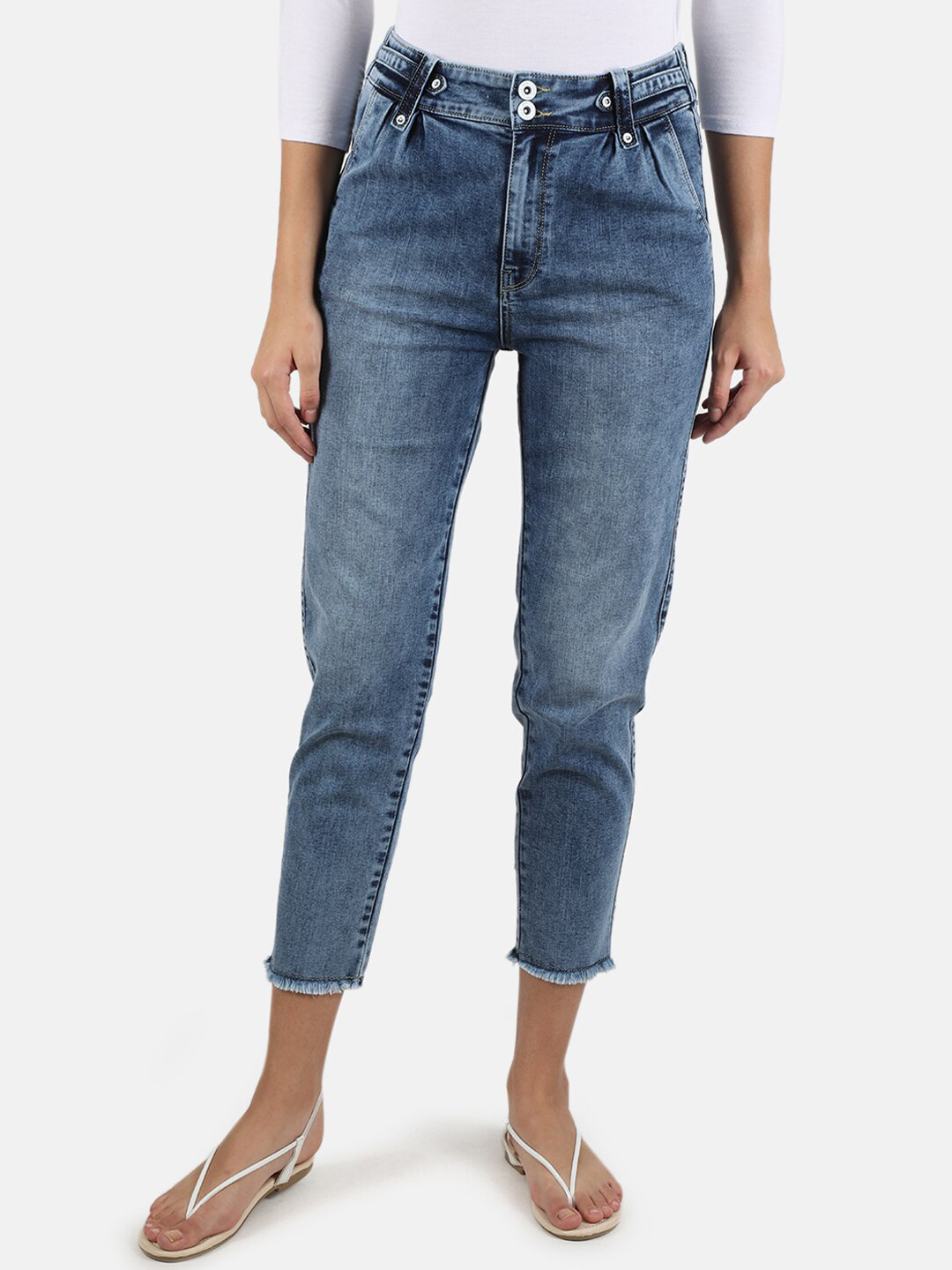 

Monte Carlo Women Blue Comfort Heavy Fade Stretchable Jeans