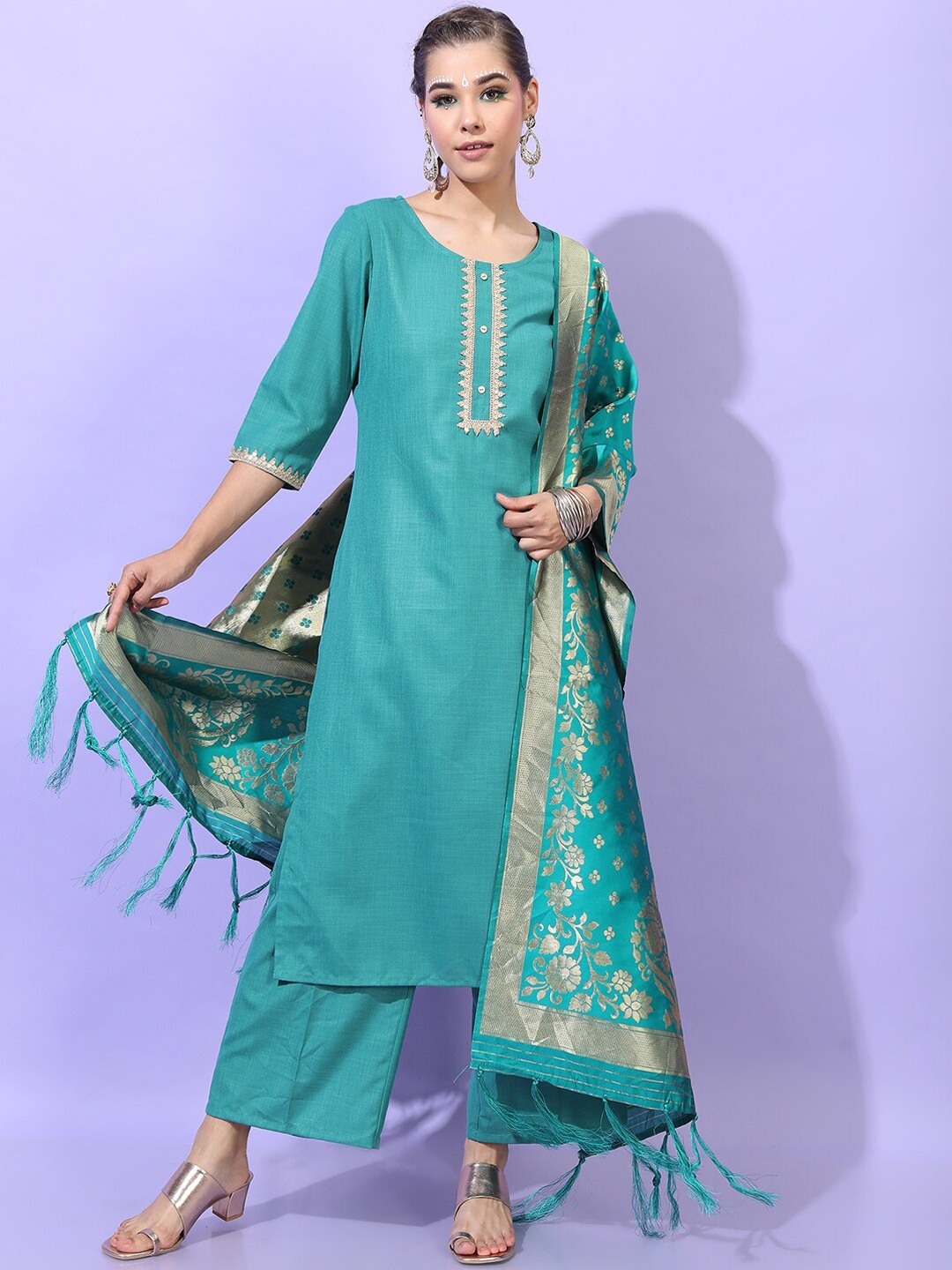 

Vishudh Women Green Ethnic Motifs Printed Layered Kurti with Trousers & Dupatta