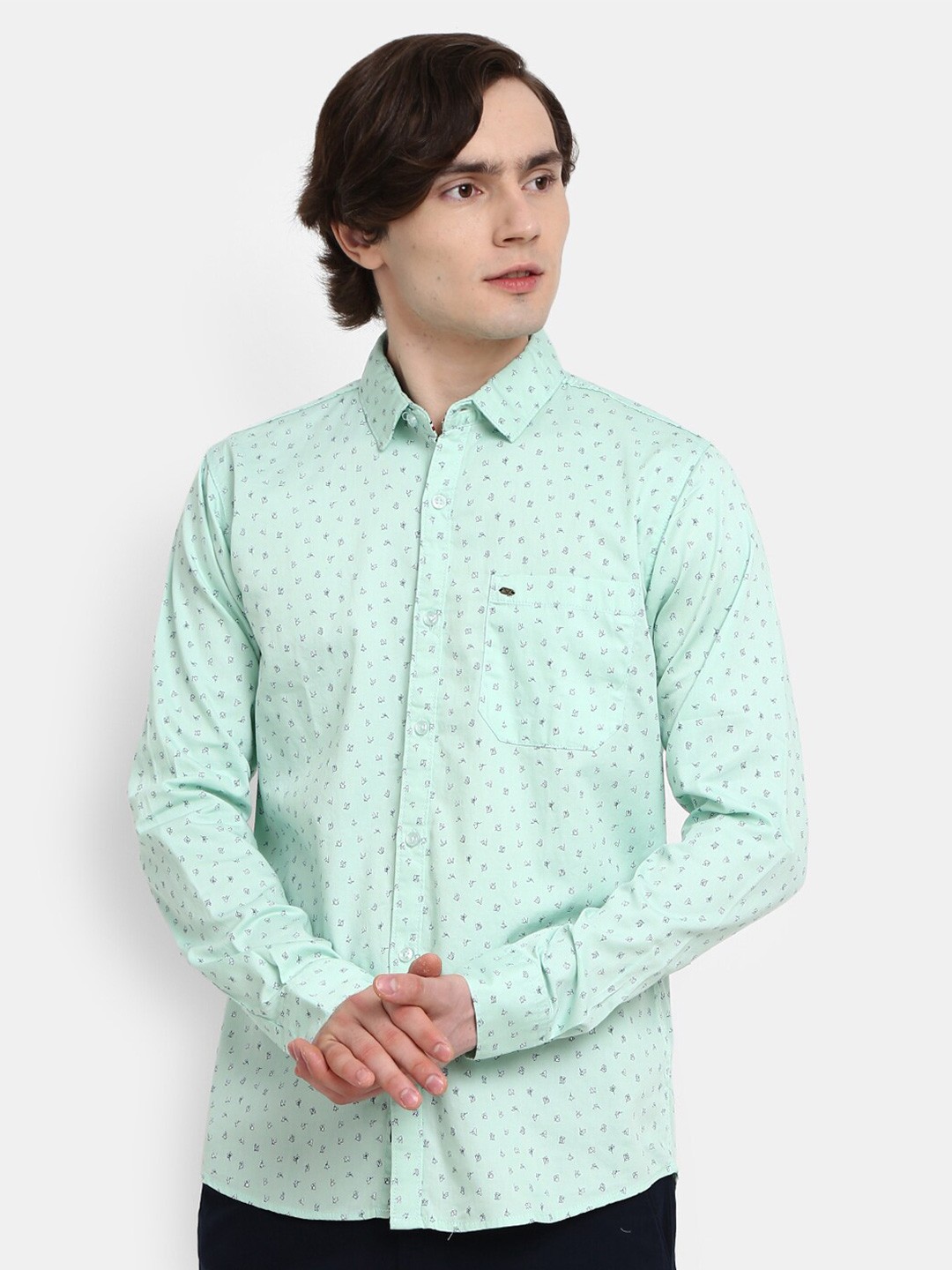 

V-Mart Men Green Printed Casual Shirt