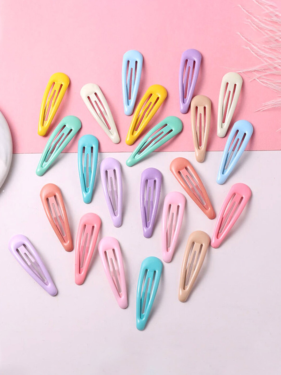 

Yellow Chimes Girls Set of 20 Pcs Multicolor Hairclips Tic Tac Clips, Blue