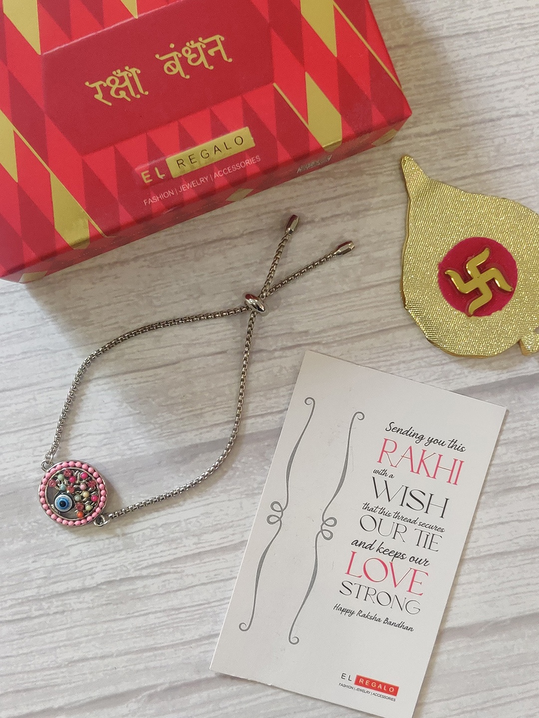 

EL REGALO Red & Silver-Toned Wraparound Rakhi & Greeting Card Set