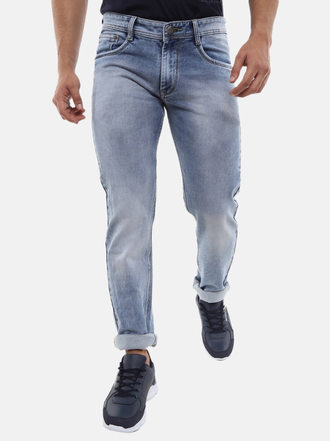 

V-Mart Men Blue Mildly Distressed Heavy Fade Jeans