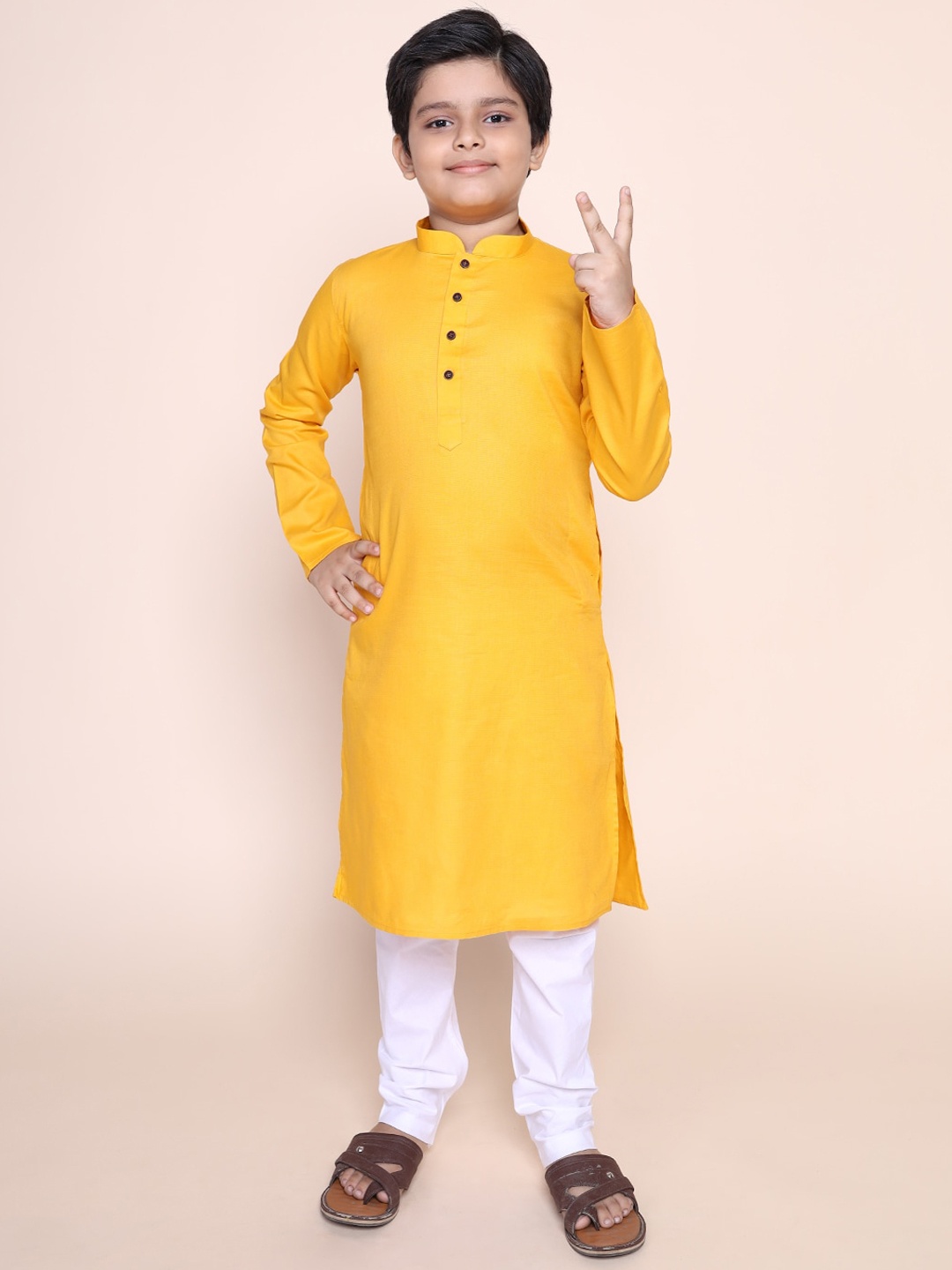 

NAMASKAR Boys Yellow Flared Sleeves Thread Work Pathani Kurta