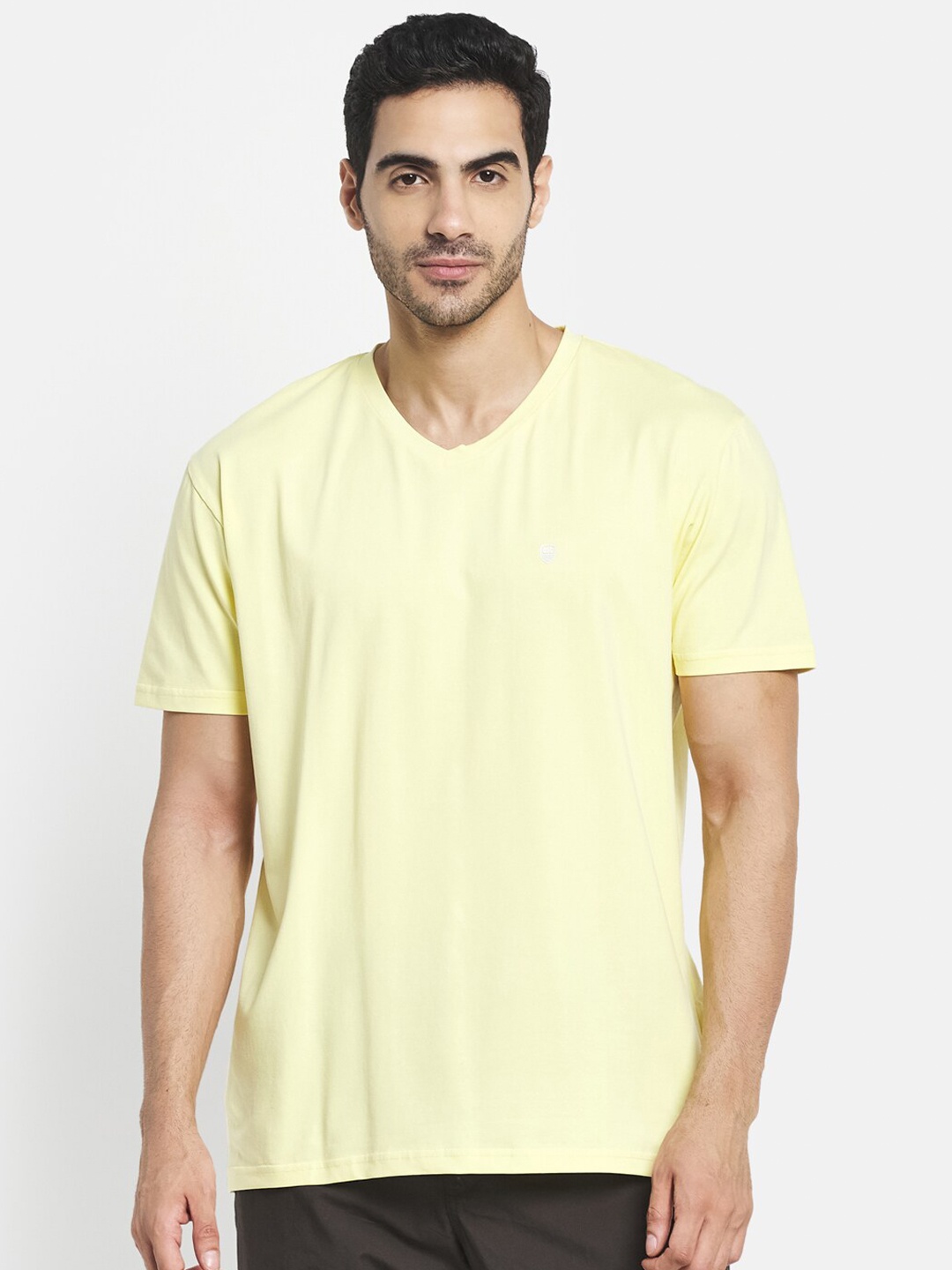 

Octave Men Yellow & transparent yellow V-Neck Raw Edge T-shirt