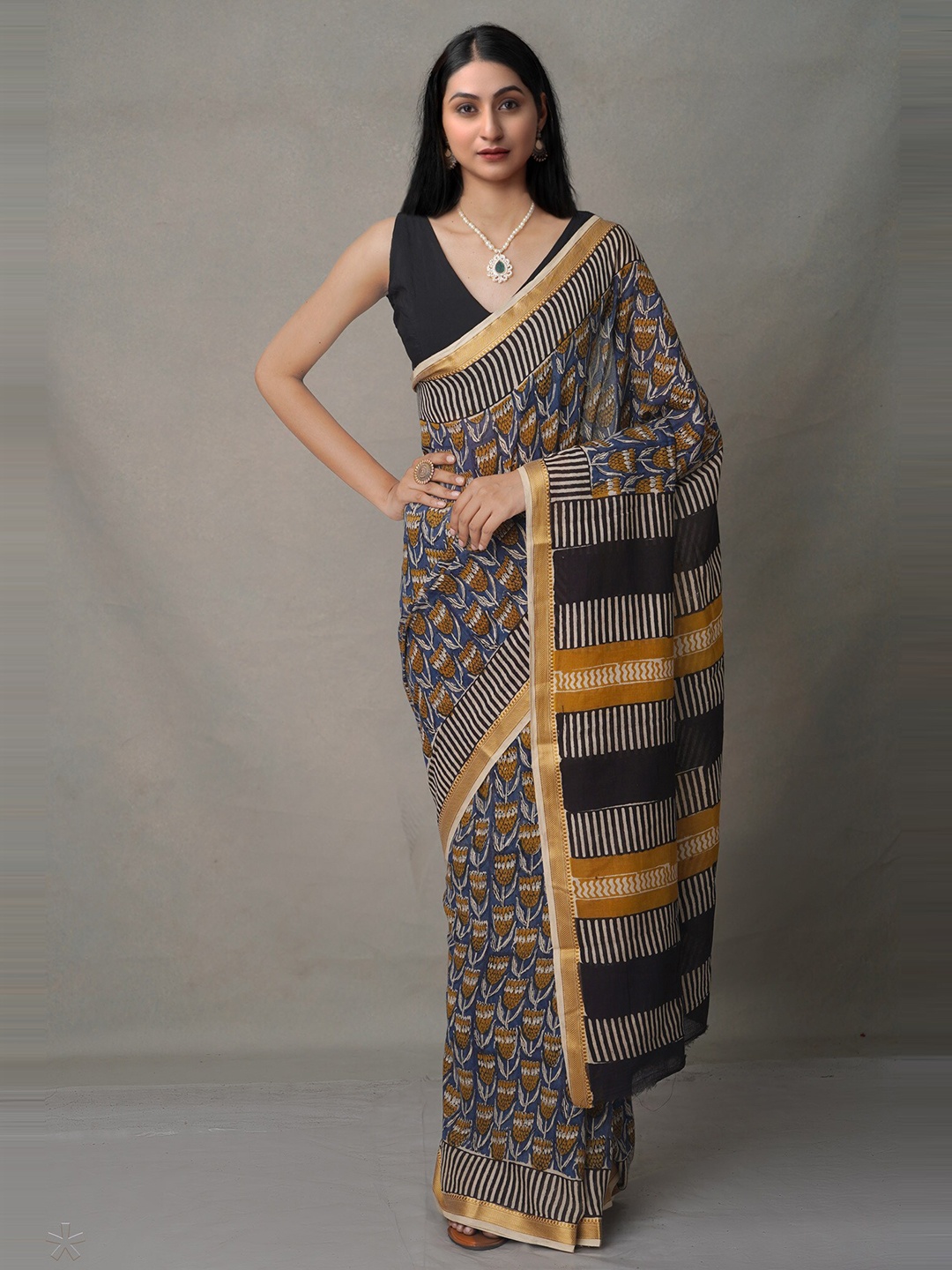 

Unnati Silks Blue & Brown Ethnic Motifs Pure Cotton Block Print Saree