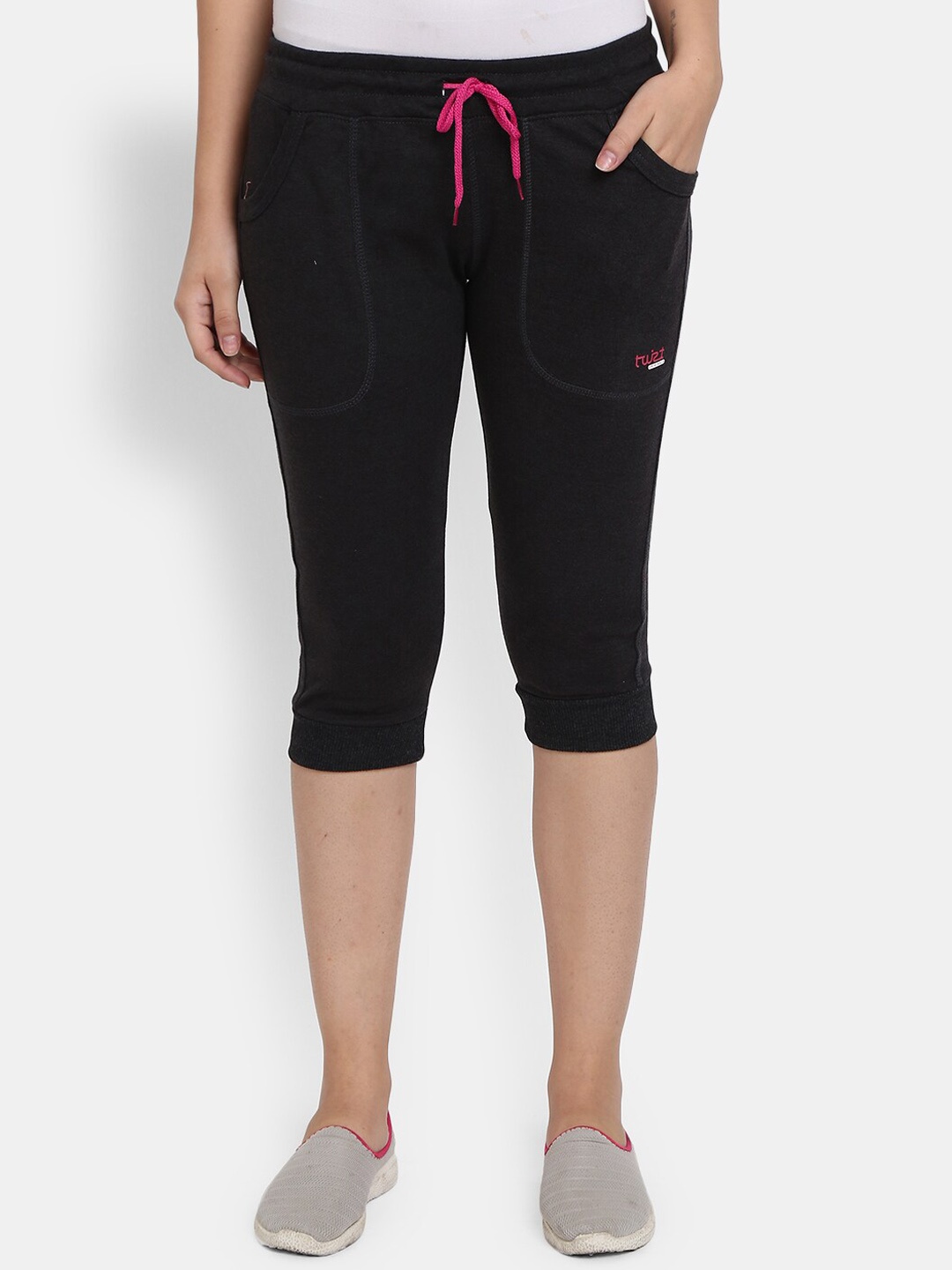 

V-Mart Women Grey Melange Shorts