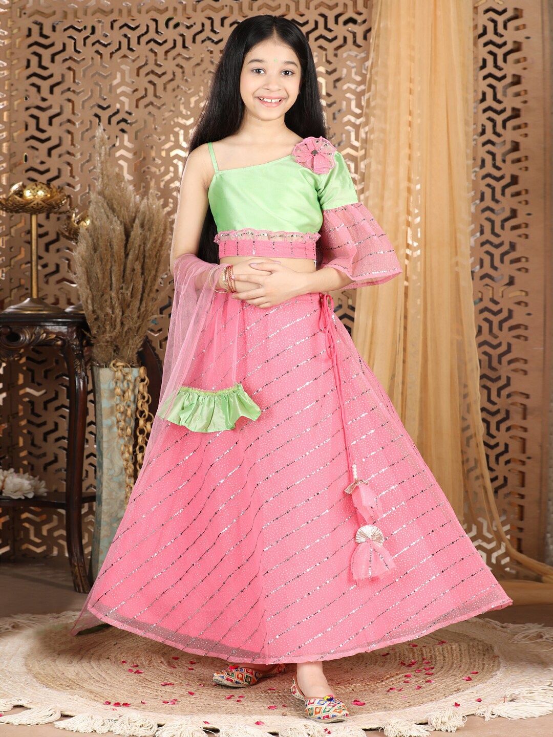 

Cutiekins Girls Green & Pink Embellished Sequinned Ready to Wear Lehenga & Blouse With Dupatta