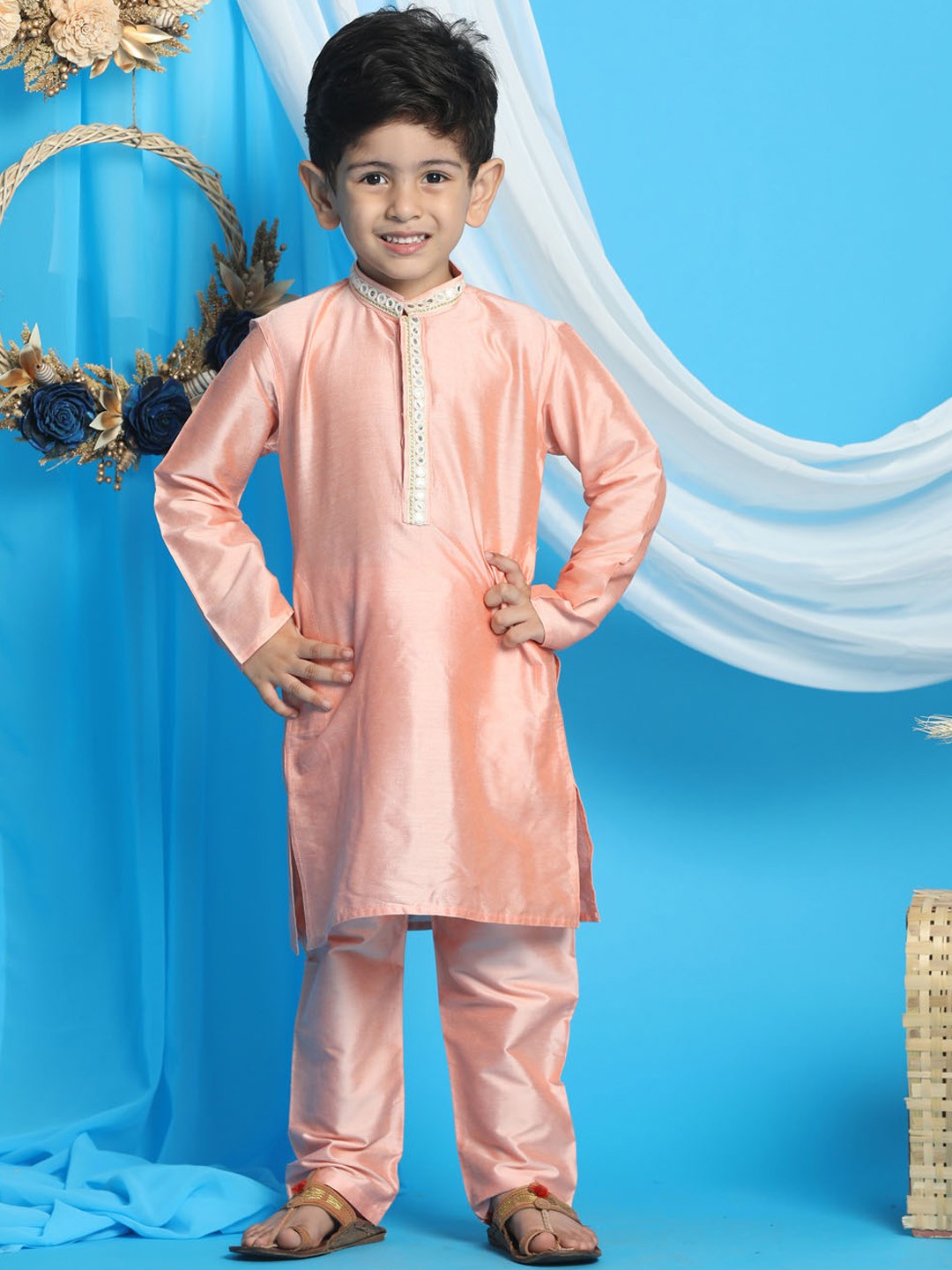 

VASTRAMAY Boys Pink Embroidered Pleated Mirror Work Kurti with Trousers