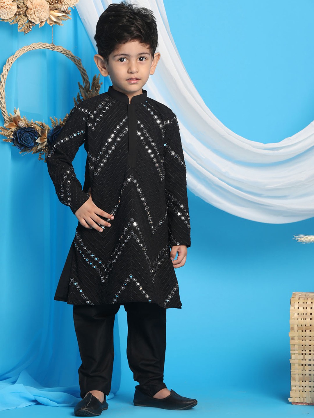 

SHRESTHA BY VASTRAMAY Boys Black Floral Embroidered Angrakha Mirror Work Kurti with Pyjamas