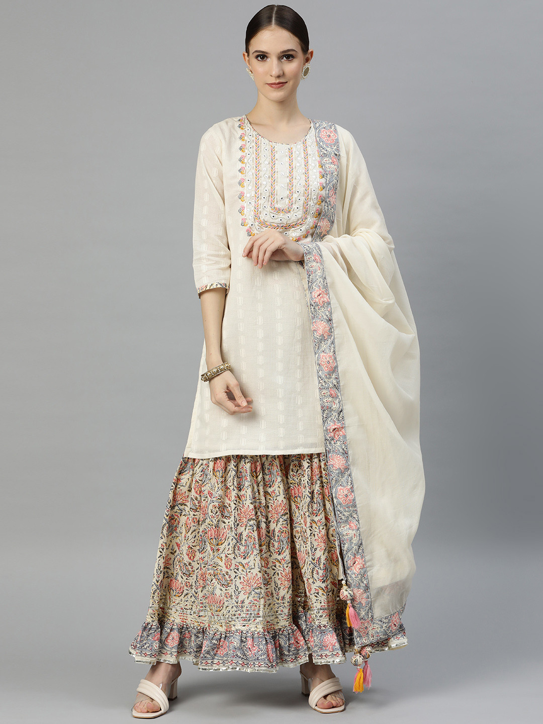 

Readiprint Fashions Women Cream-Coloured Embroidered Cotton Kurta with Sharara & Dupatta