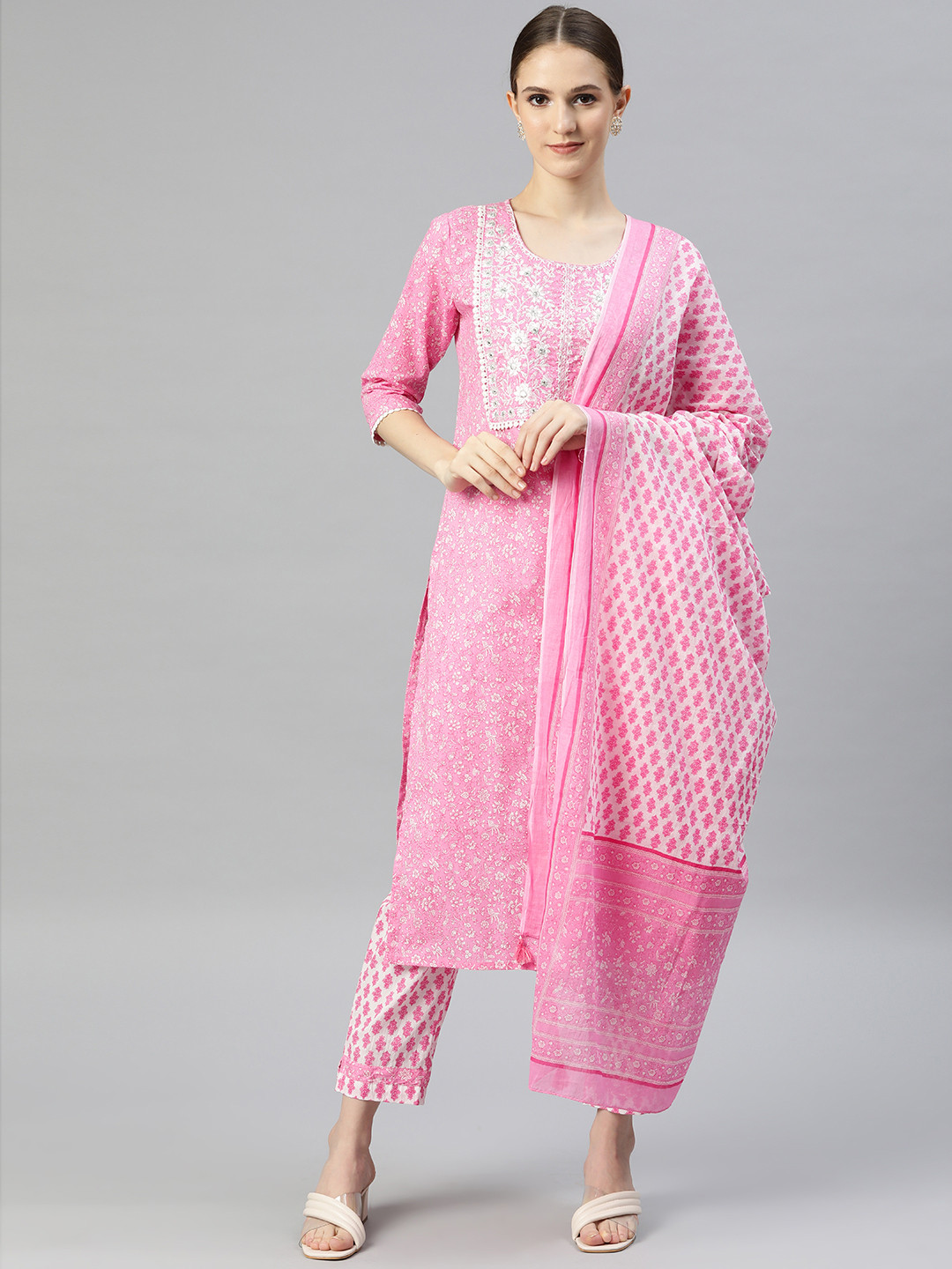 

Readiprint Fashions Women Pink Ethnic Motifs Pure Cotton Kurta with Trousers & Dupatta