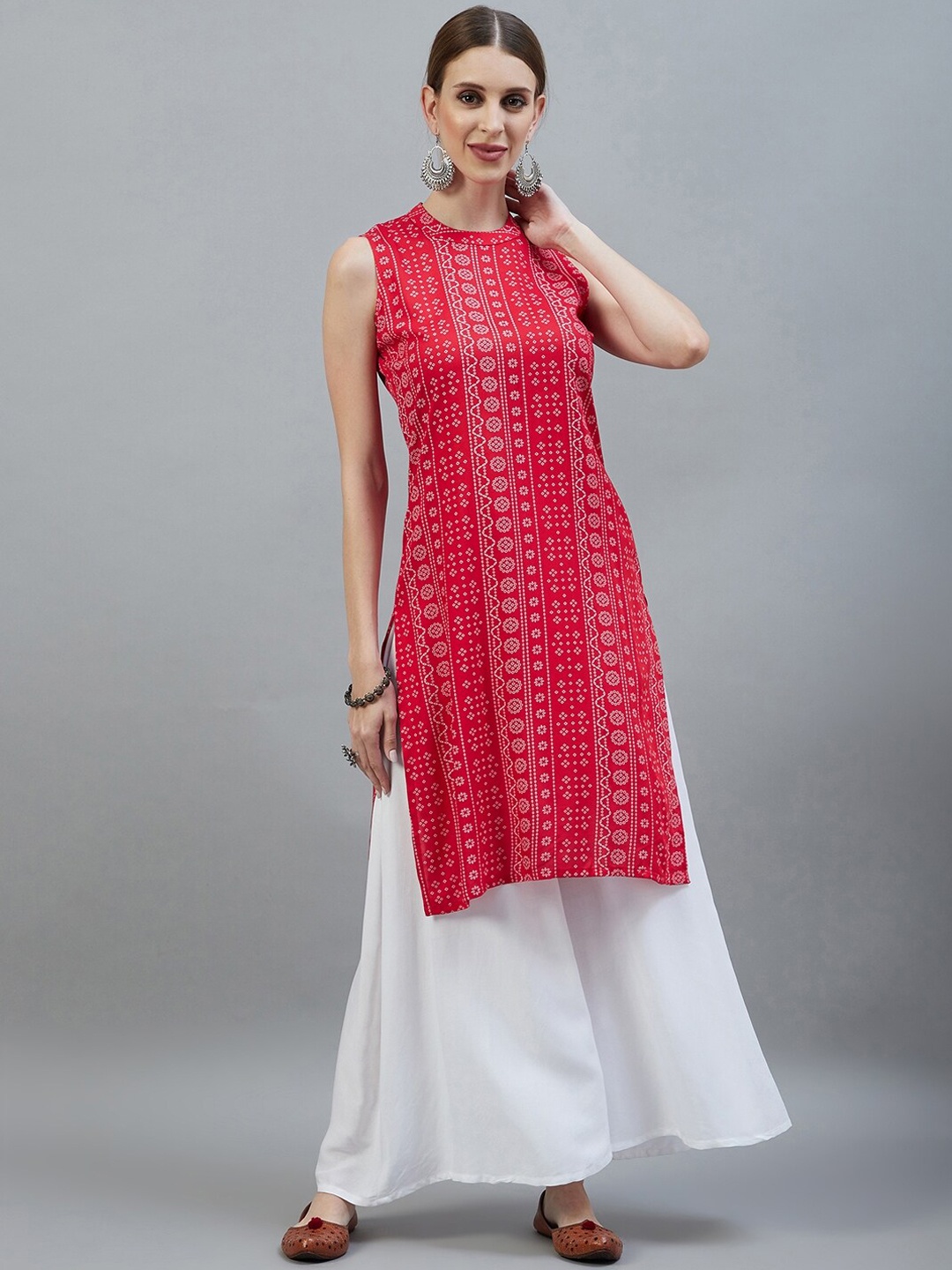 

InWeave Women Red & formula one Geometric Thread Work Kurta
