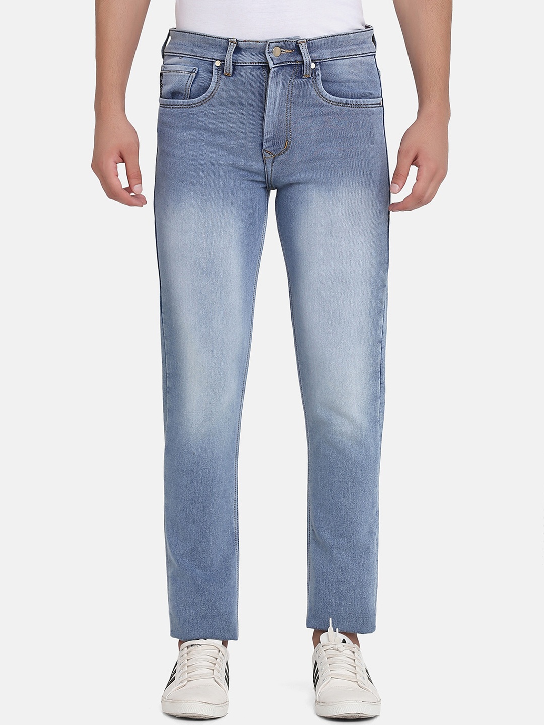 

TAHVO Men Blue Comfort Heavy Fade Stretchable Jeans