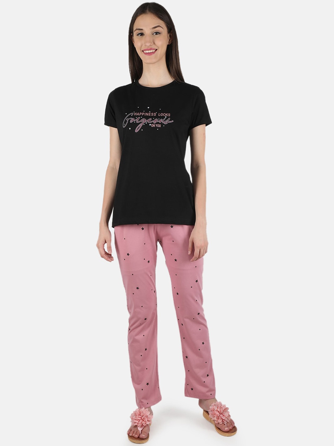 

Monte Carlo Women Black & Peach-Coloured Printed Night suit