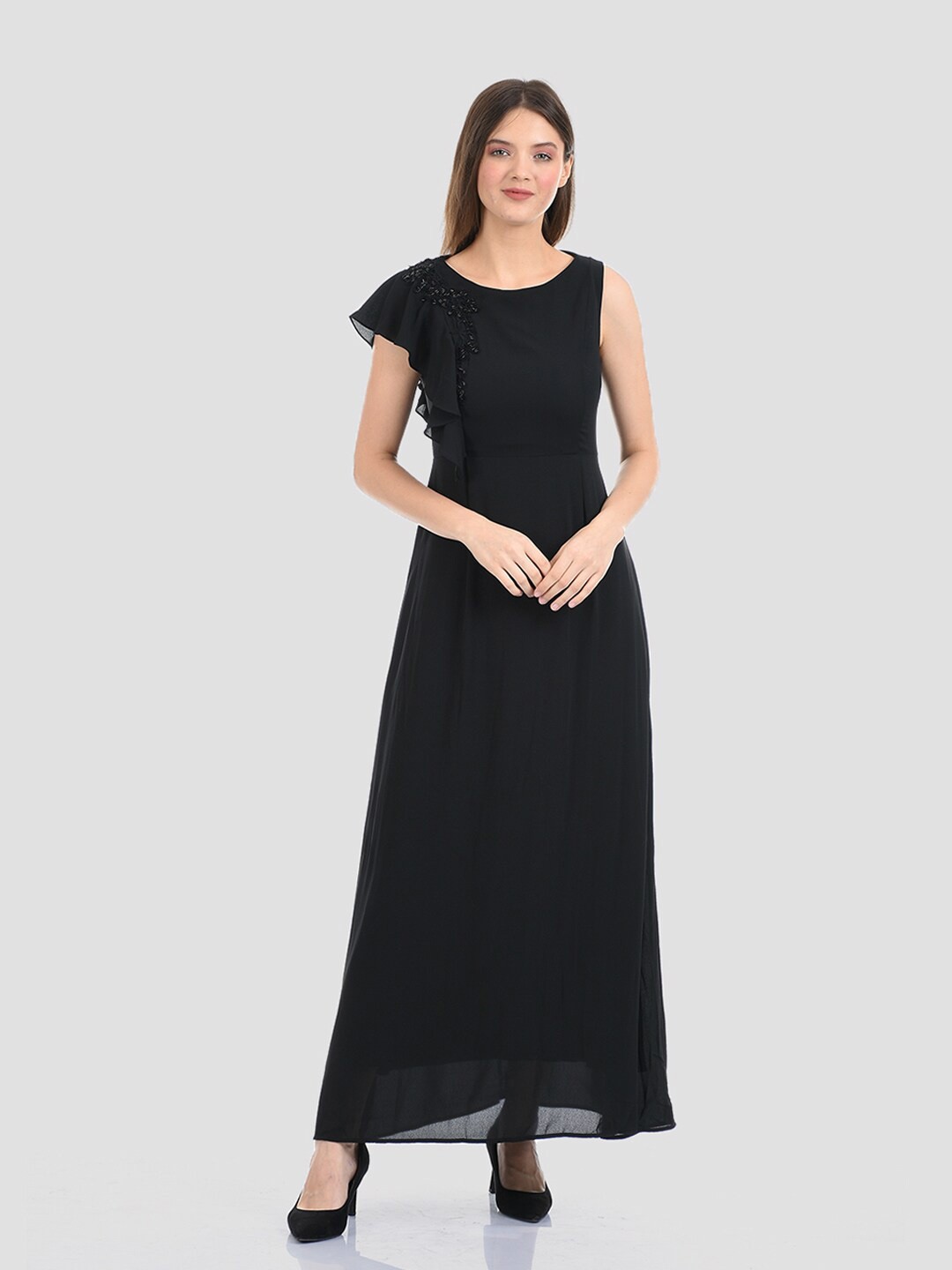 

Madame Black Maxi Dress