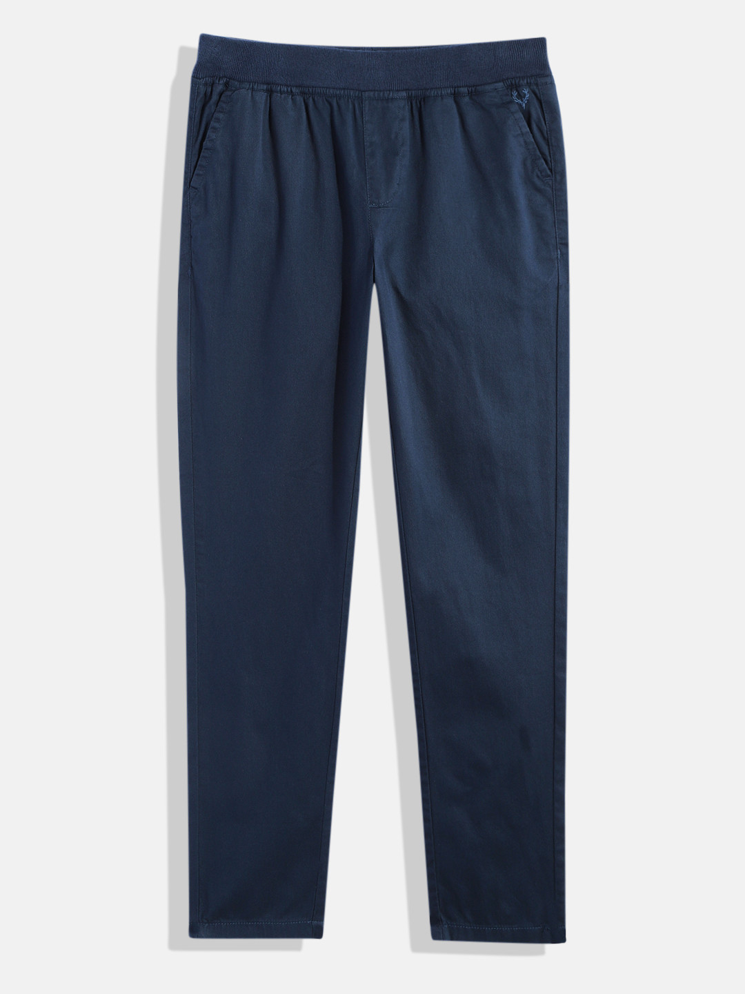 

Allen Solly Junior Boys Navy Blue Solid Relaxed Slim Fit Pure Cotton Pleated Trousers