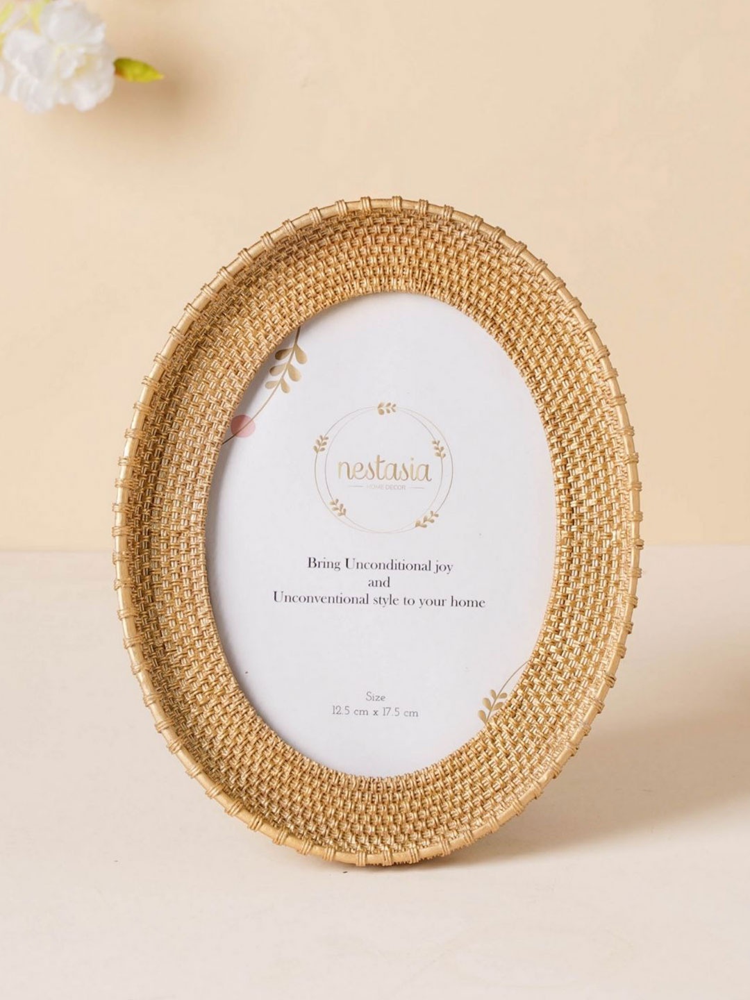 

Nestasia Gold-Coloured Oval Basket Photo Frame