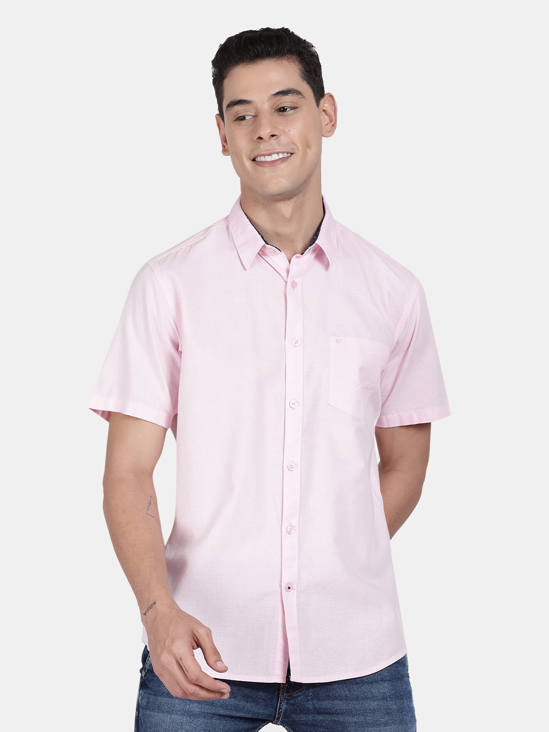 

t-base Men Pink Standard Casual Shirt
