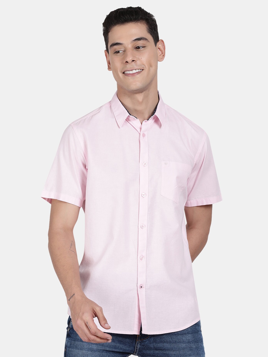 

t-base Men Pink Standard Casual Shirt