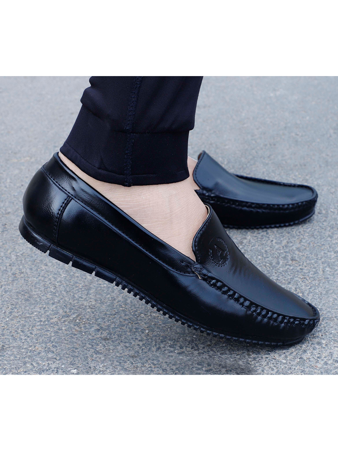 

aadi Men Black Textured Slip-On Sneakers