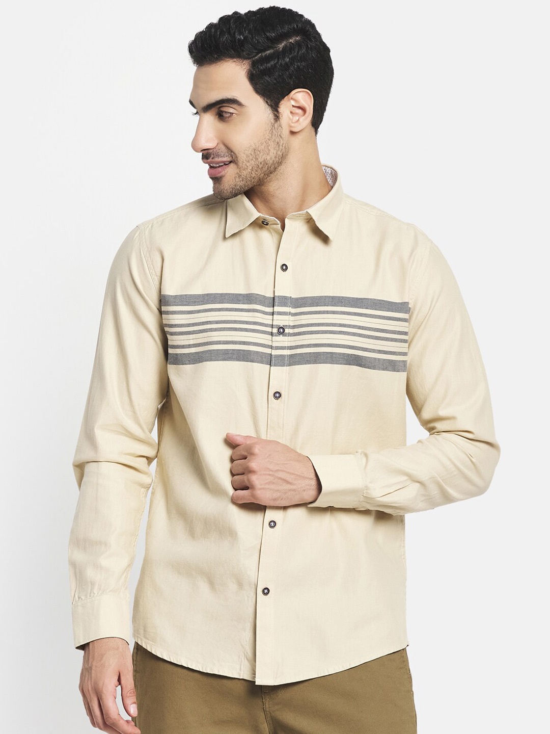 

METTLE Men Cream-Coloured Horizontal Stripes Striped Casual Shirt