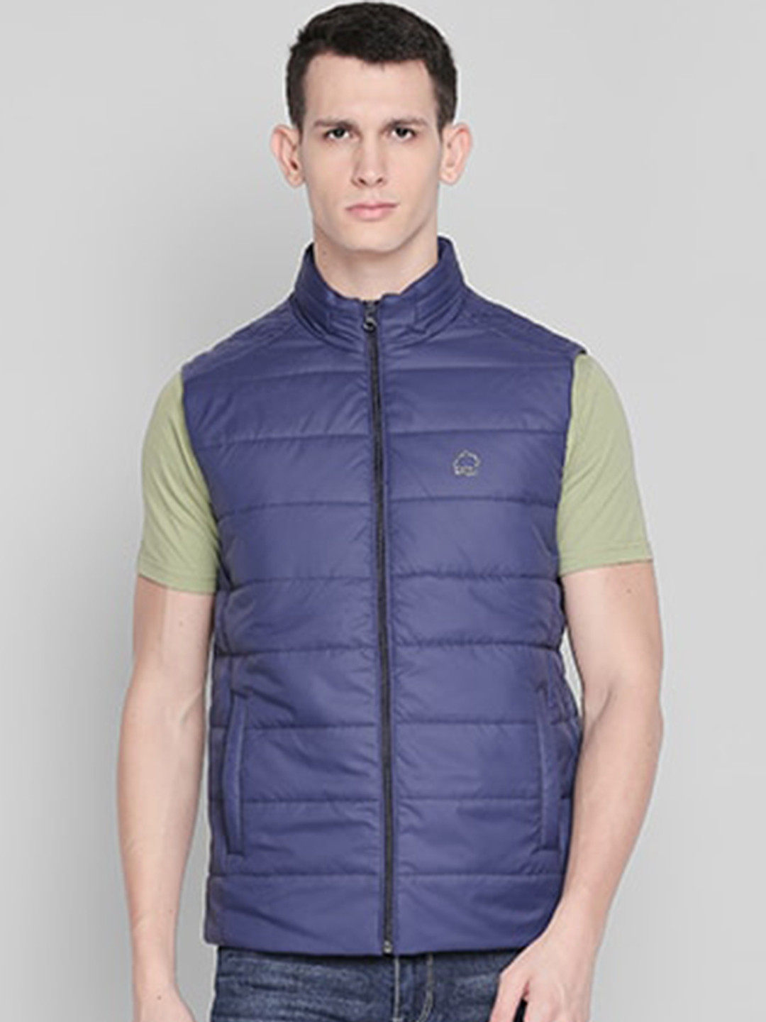 

Status Quo Men Navy Blue Geometric Colourblocked Lightweight Crop Padded Jacket
