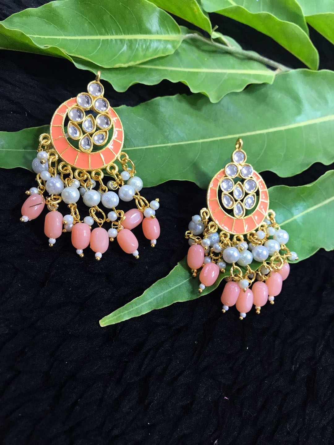 

MORKANTH JEWELLERY Peach-Coloured Contemporary Chandbalis Earrings