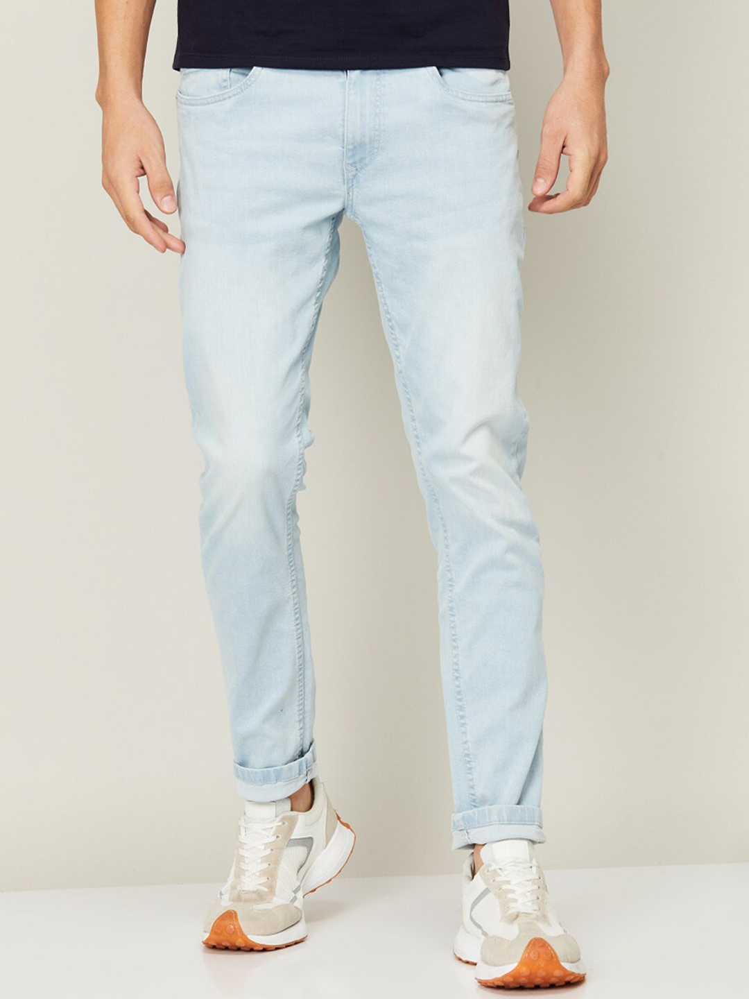 

Fame Forever by Lifestyle Men Blue Low Distress Heavy Fade Jeans
