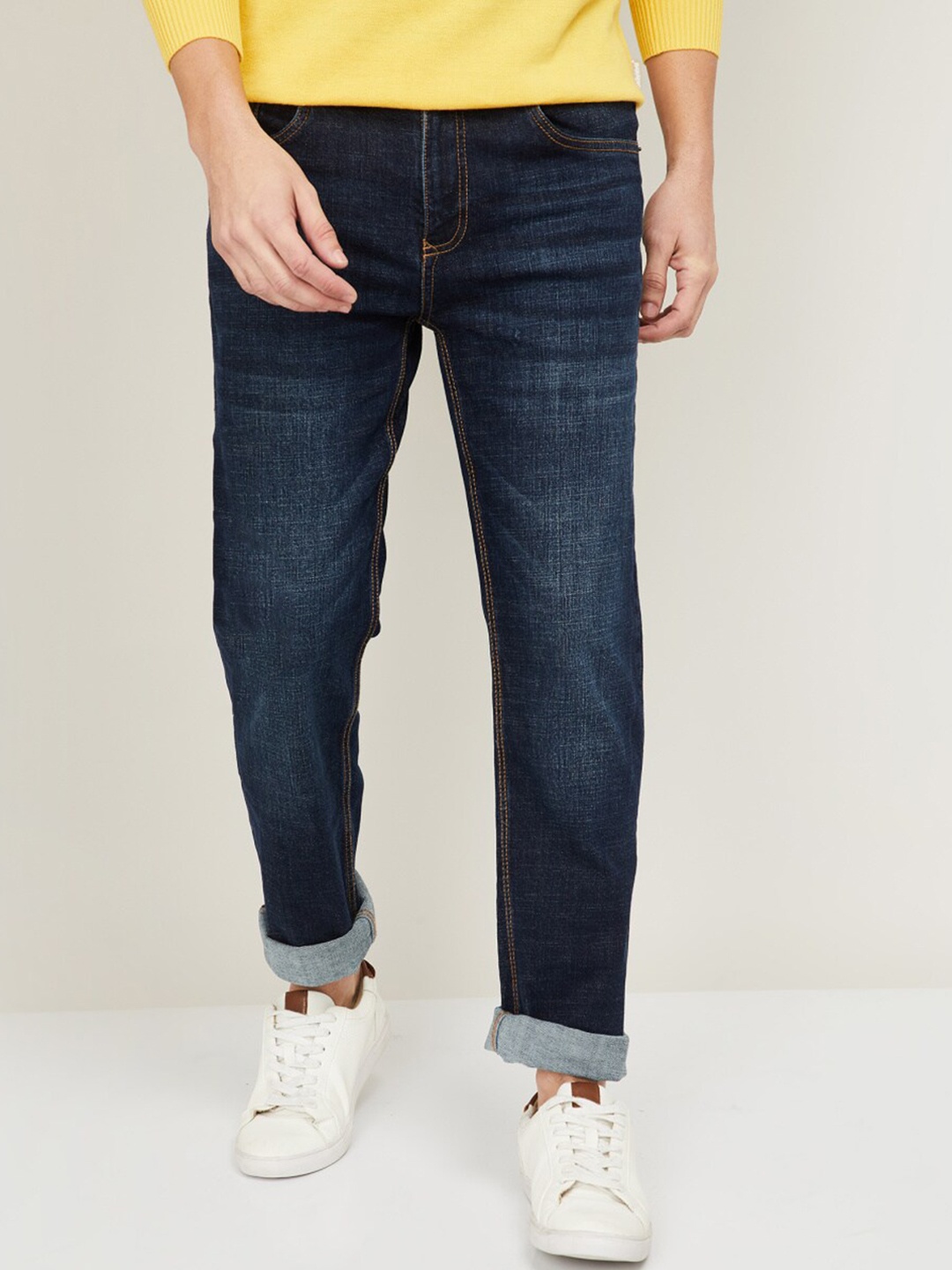

Fame Forever by Lifestyle Men Blue Light Fade Jeans