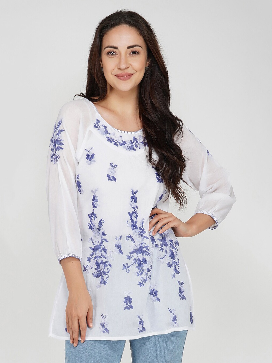 

VAHSON Floral Embroidered Pure Cotton A-Line Lucknow Chikankari Kurti, White