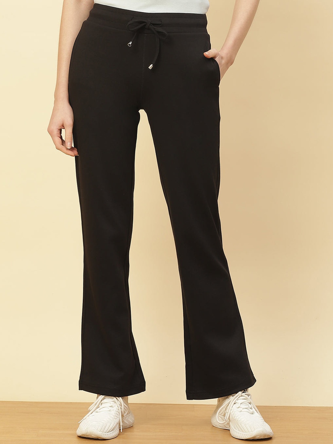 

Lakshita Women Black High-Rise Trousers