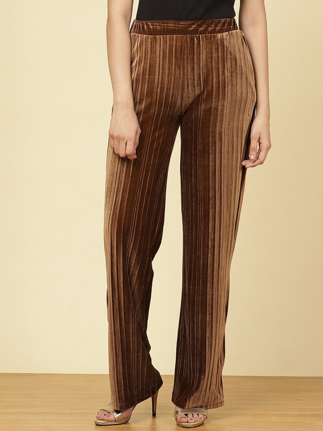 

Lakshita Women Beige Striped High-Rise Trousers