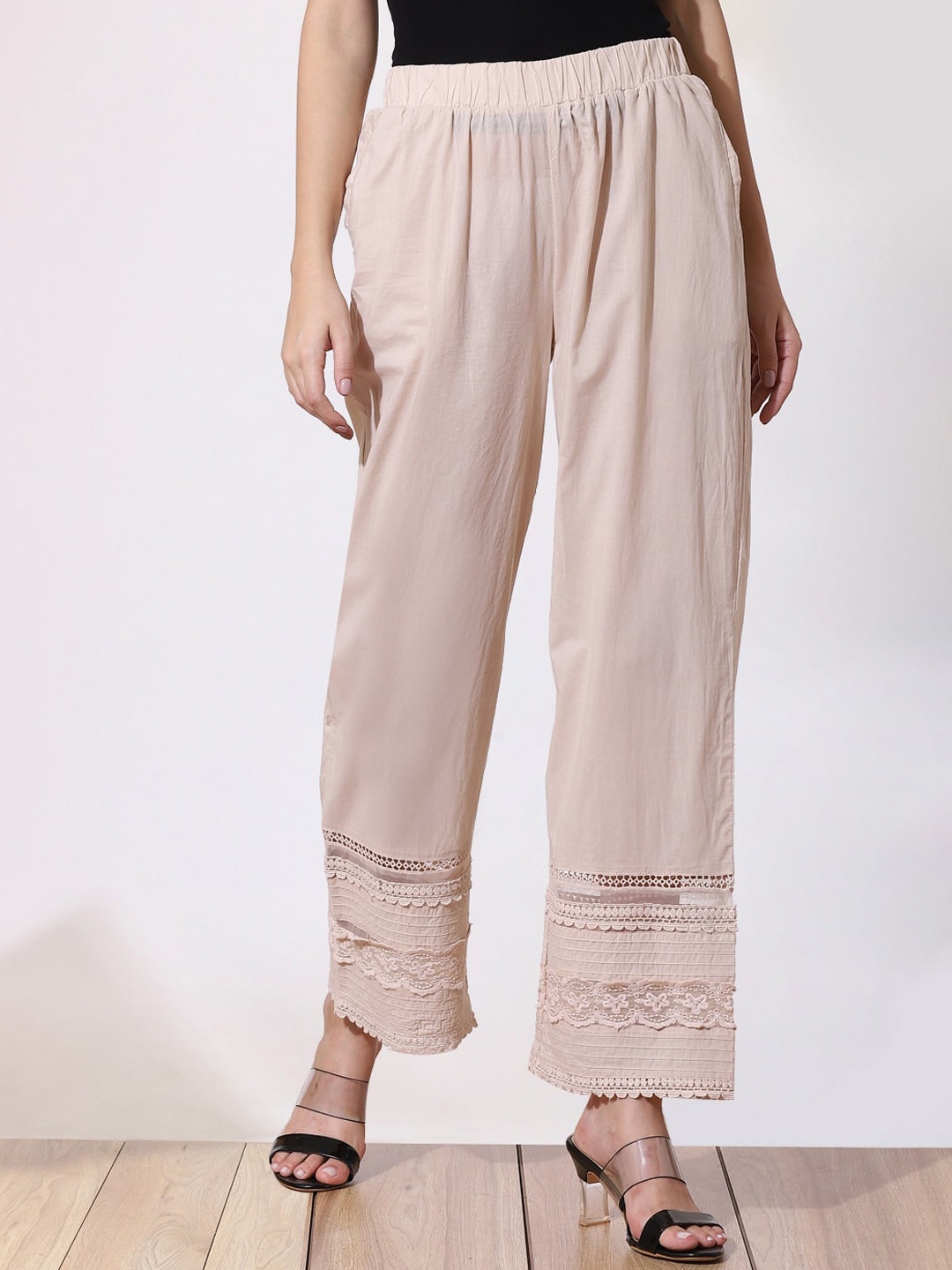 

Lakshita Women Beige High-Rise Ethnic Trousers