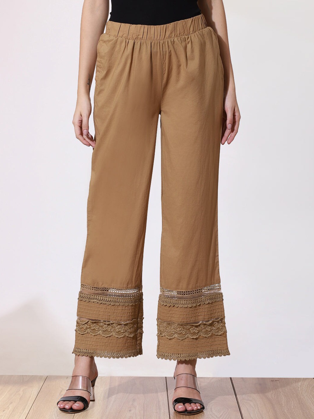 

Lakshita Women Beige High-Rise Ethnic Trousers