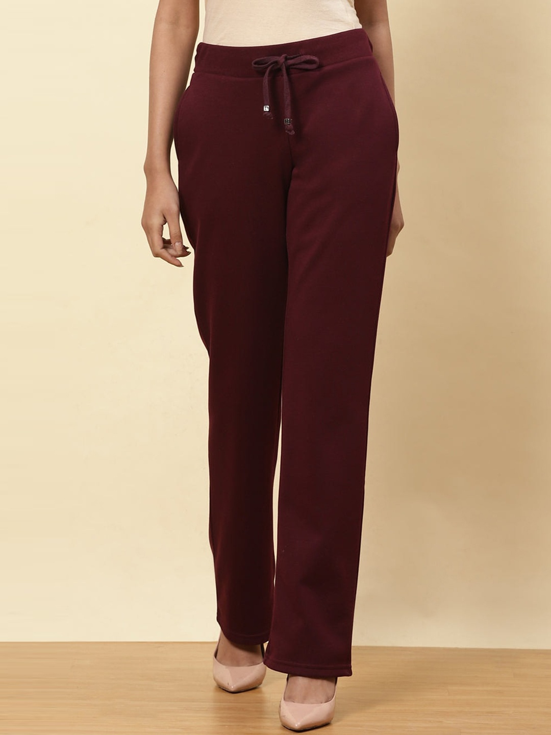 

Lakshita Women Purple High-Rise Trousers