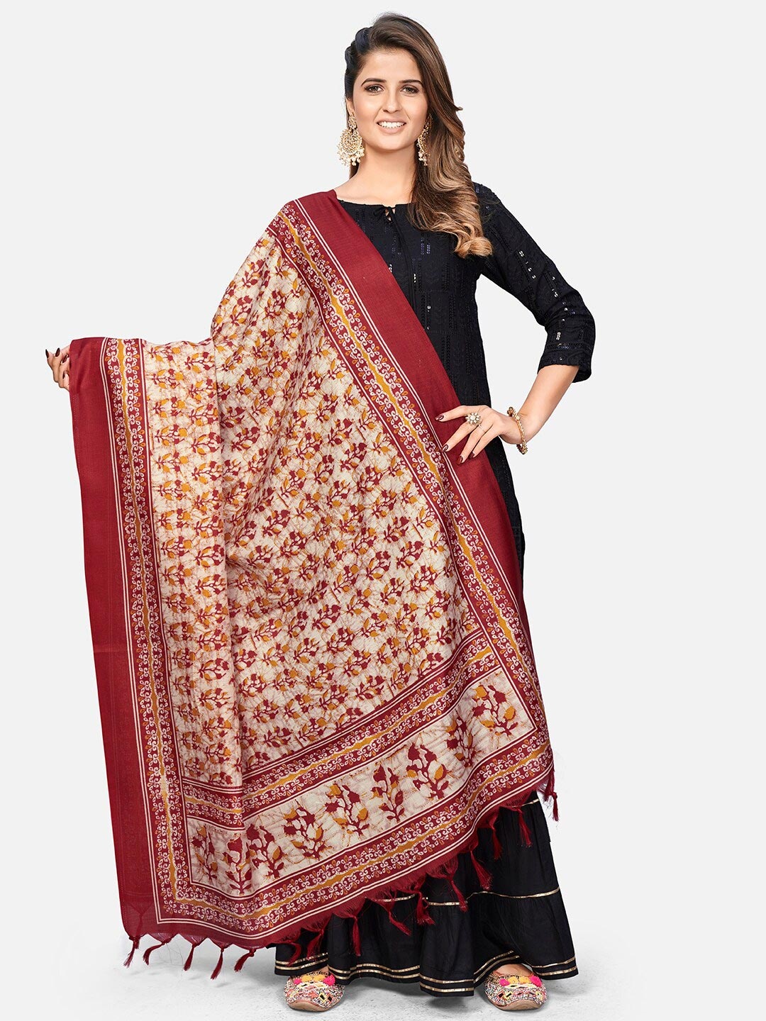 

Vbuyz Red & Cream-Coloured Printed Art Silk Dupatta
