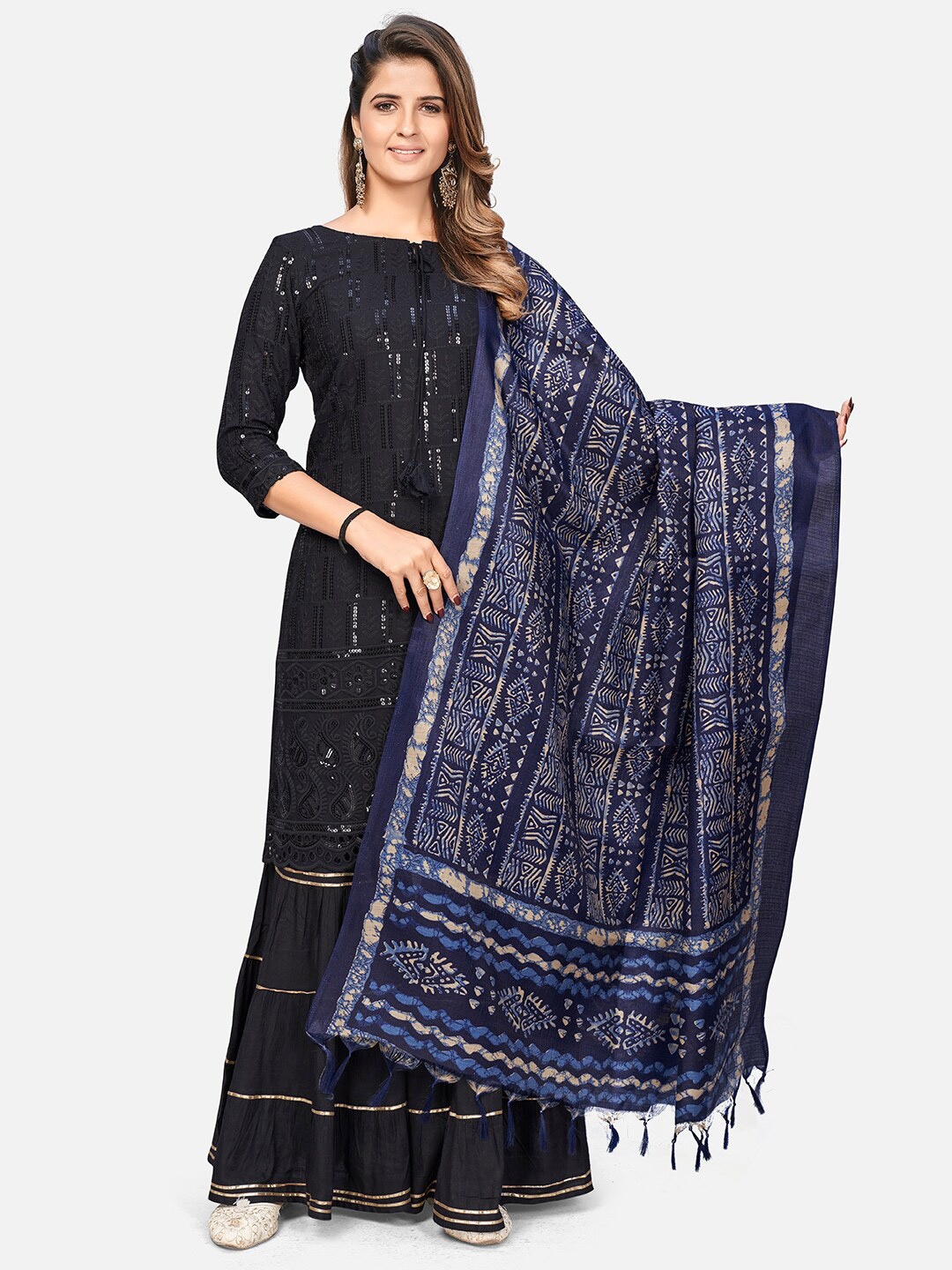 

Vbuyz Blue & White Ethnic Motifs Printed Art Silk Dupatta