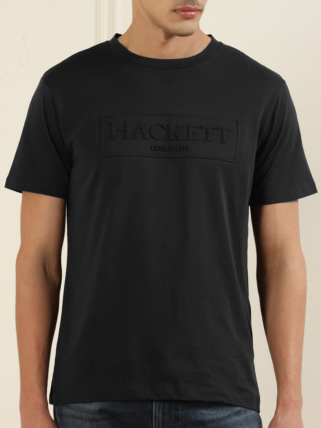 

HACKETT LONDON Men Black Typography V-Neck Applique T-shirt