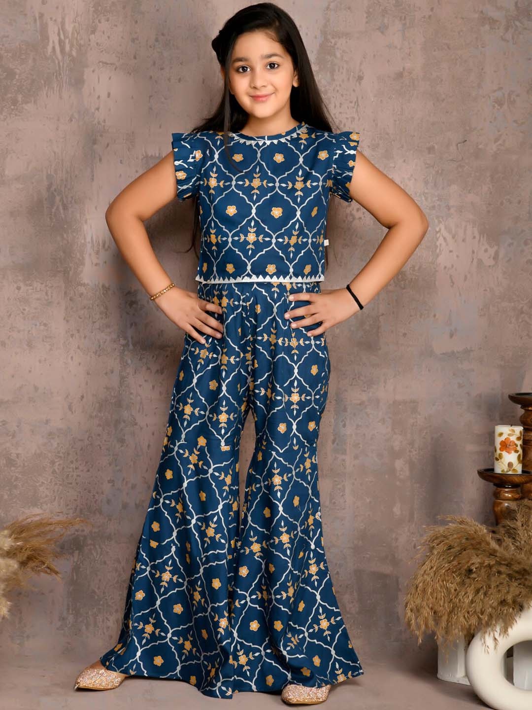 

LilPicks Girls Blue Printed Empire Kurta with Trousers