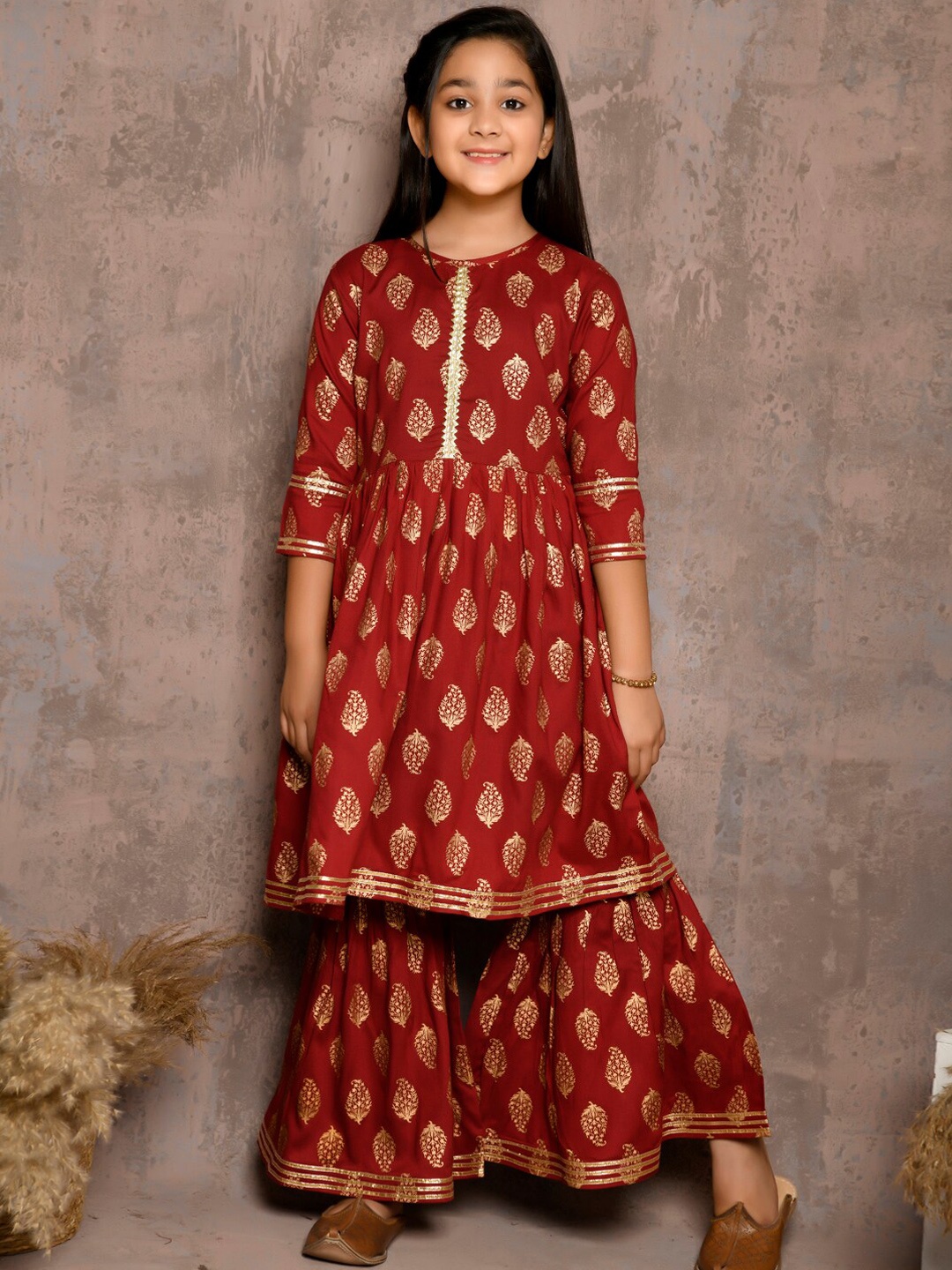 

LilPicks Girls Maroon Ethnic Motifs Embroidered Layered Kurti with Trousers & With Dupatta